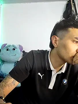 Snapshot of Tifanny_Sweett chatting on 12-16-25, 12:26 Tifanny Sweett online show from 12-16-25, 12:26