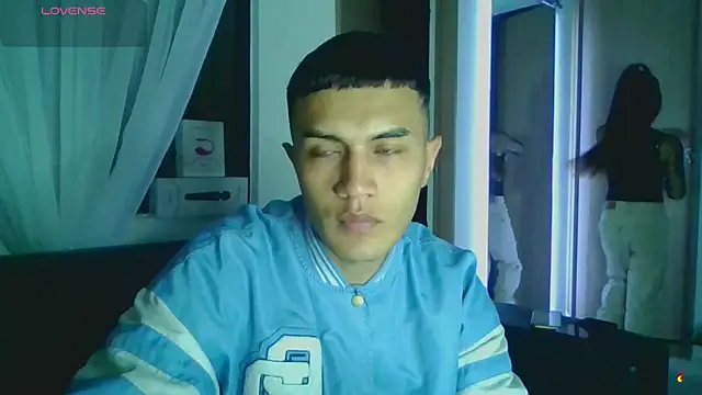 Snapshot of Tifanny_Sweett chatting on 12-21-25, 02:51 Tifanny Sweett online show from 12-21-25, 02:51