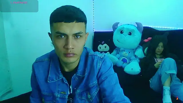 Snapshot of Tifanny_Sweett chatting on 01-18-26, 03:43 Tifanny Sweett online show from 01-18-26, 03:43