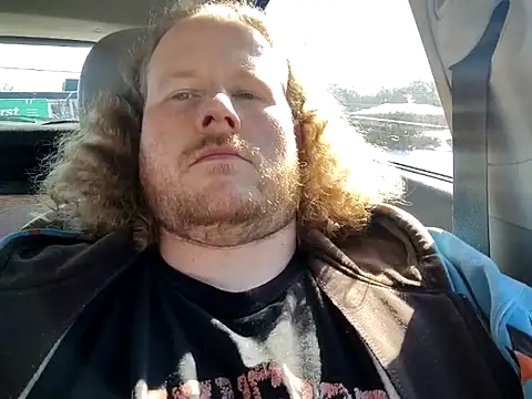 Snapshot of Barrentine88 chatting on 02-17-25, 03:20 Barrentine88 online show from 02-17-25, 03:20