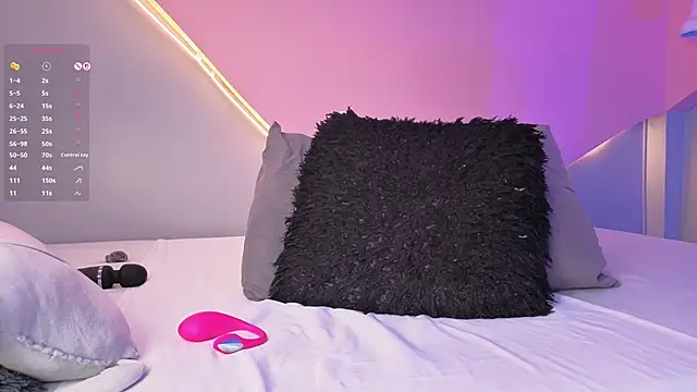 Snapshot of AllisonRoberts_ chatting on 04-03-26, 10:08 AllisonRoberts online show from 04-03-26, 10:08