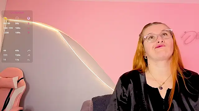 Snapshot of AllisonRoberts_ chatting on 04-11-26, 11:03 AllisonRoberts online show from 04-11-26, 11:03