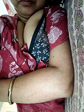 cuteyqueen online show from 10-12-25, 01:37