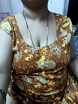 cuteyqueen online show from 11-03-25, 06:31