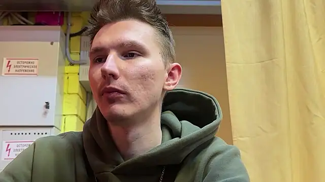 max o max42 online show from 02-28-26, 04:57