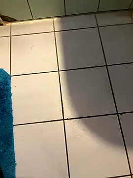 Snapshot of Kemenyfasz93 chatting on 11-04-25, 03:00 Kemenyfasz93 online show from 11-04-25, 03:00