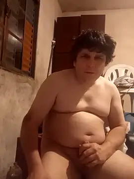 Snapshot of Claudiop2061 chatting on 09-15-25, 01:05 Claudiop2061 online show from 09-15-25, 01:05