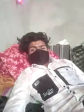 Snapshot of Yasha_14C_Creator chatting on 03-15-25, 04:35 Yasha 14C Creator online show from 03-15-25, 04:35