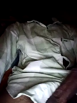 Snapshot of Yasha_14C_Creator chatting on 11-01-25, 06:37 Yasha 14C Creator online show from 11-01-25, 06:37