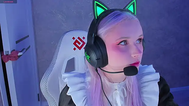 SweeteRose Royce online show from 01-03-25, 03:55