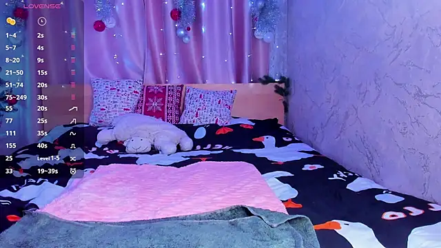 SweeteRose Royce online show from 01-30-25, 04:24