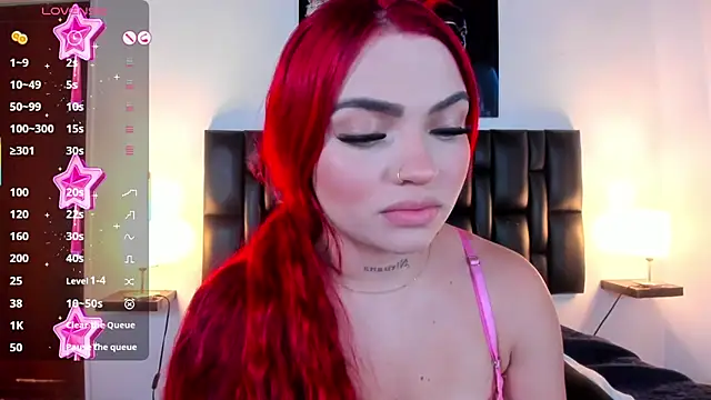 Snapshot of NicoleRouss chatting on 01-29-25, 07:15 NicoleRouss online show from 01-29-25, 07:15