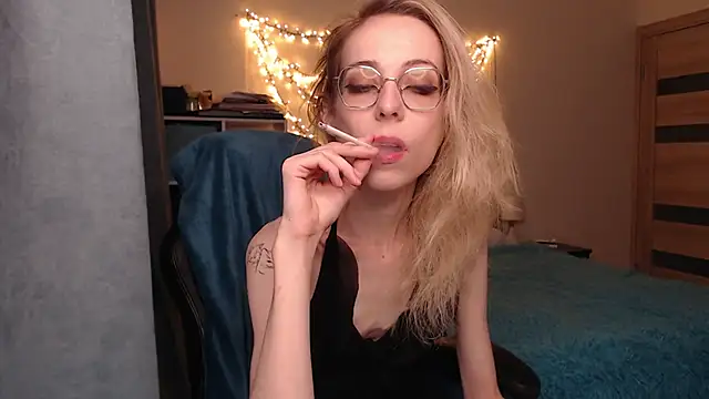 amber quell here online show from 01-17-25, 02:07