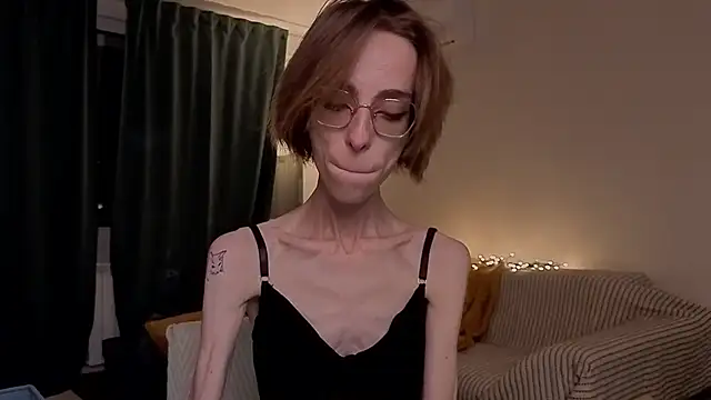 amber quell here online show from 02-05-26, 05:17