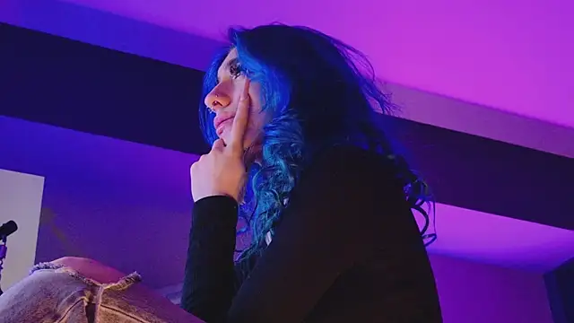 AriaVoss online show from 02-15-25, 02:26