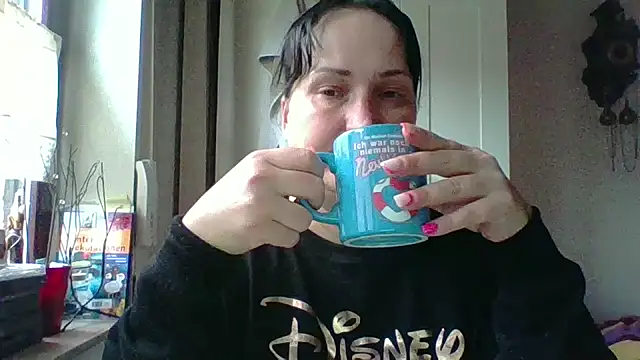  squirty cum lady  online show from 12-18-25, 09:26