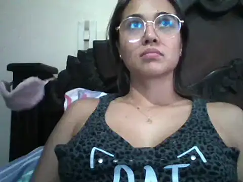 trianabell online show from 01-22-25, 10:05