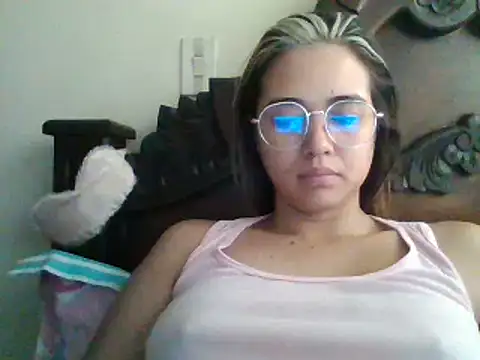 trianabell online show from 02-11-25, 03:51