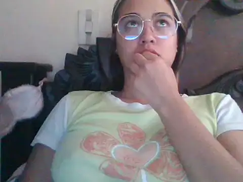 trianabell online show from 03-09-25, 03:49