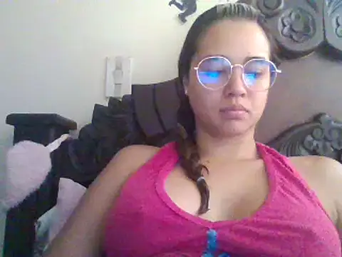 trianabell online show from 03-11-25, 03:45