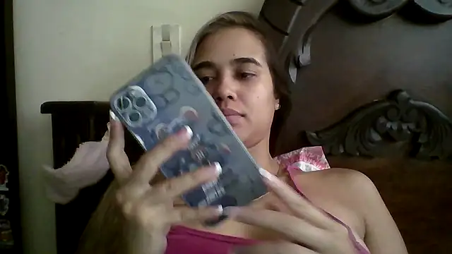 trianabell online show from 09-27-25, 03:28