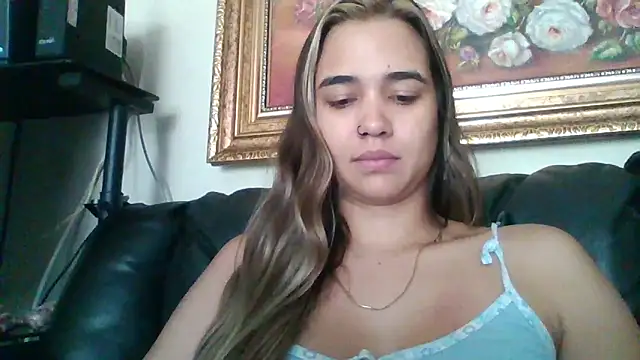 trianabell online show from 10-12-25, 04:50