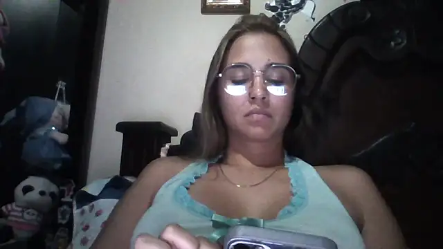 trianabell online show from 10-14-25, 01:39