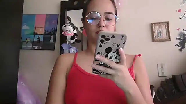 trianabell online show from 03-10-26, 06:13