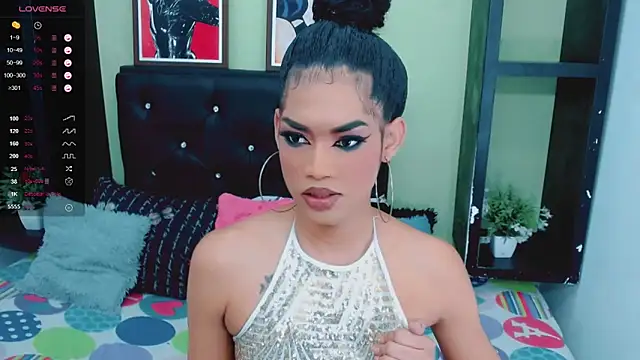 Snapshot of Amanda_bigx chatting on 01-11-25, 06:03 Amanda bigx online show from 01-11-25, 06:03