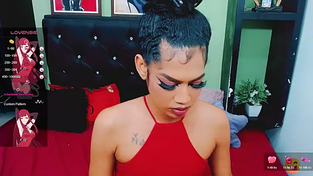 Snapshot of Amanda_bigx chatting on 02-01-25, 02:47 Amanda bigx online show from 02-01-25, 02:47