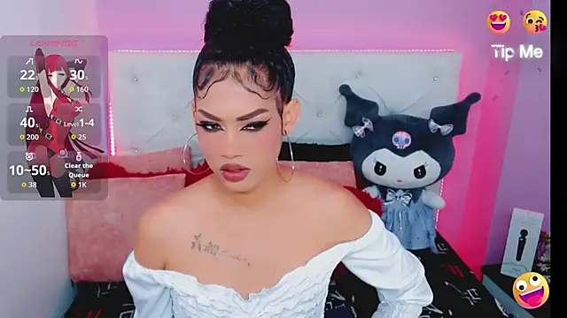 Snapshot of Amanda_bigx chatting on 09-14-25, 04:44 Amanda bigx online show from 09-14-25, 04:44