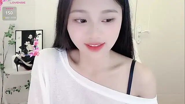 Snapshot of BEGONIA-- chatting on 12-03-24, 04:28 BEGONIA-- online show from 12-03-24, 04:28