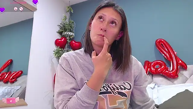 SharisWillian online show from 02-18-25, 03:42