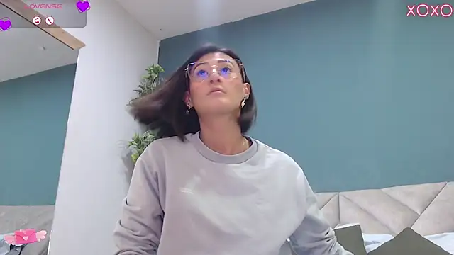 SharisWillian online show from 09-23-25, 03:53