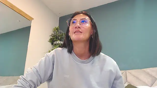 SharisWillian online show from 02-13-26, 03:57