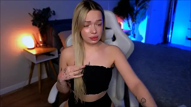 Lily Yin online show from 02-22-26, 05:08