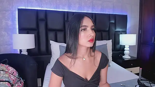 Snapshot of MiaSweeths chatting on 01-18-25, 12:04 MiaSweeths online show from 01-18-25, 12:04