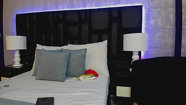 Snapshot of MiaSweeths chatting on 01-23-25, 11:37 MiaSweeths online show from 01-23-25, 11:37