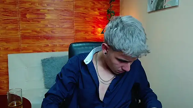 Snapshot of Bastiaan_28 chatting on 12-19-24, 01:07 Bastiaan 28 online show from 12-19-24, 01:07