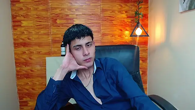 Snapshot of Bastiaan_28 chatting on 01-09-25, 04:08 Bastiaan 28 online show from 01-09-25, 04:08