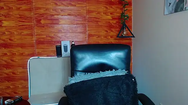 Snapshot of Bastiaan_28 chatting on 01-31-25, 06:46 Bastiaan 28 online show from 01-31-25, 06:46