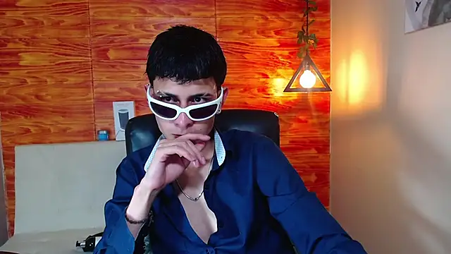 Snapshot of Bastiaan_28 chatting on 02-10-25, 05:25 Bastiaan 28 online show from 02-10-25, 05:25