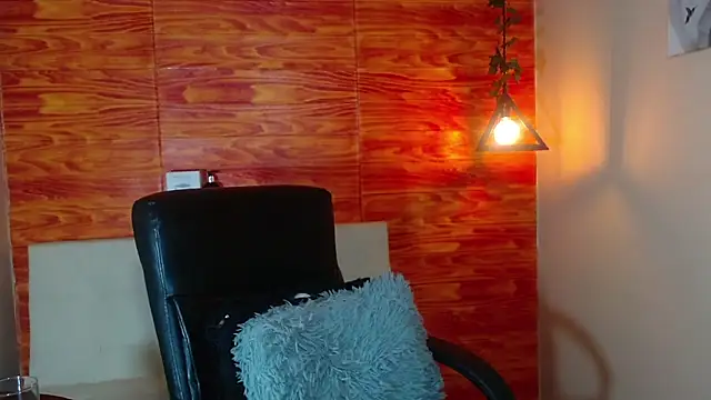 Snapshot of Bastiaan_28 chatting on 03-04-25, 06:04 Bastiaan 28 online show from 03-04-25, 06:04