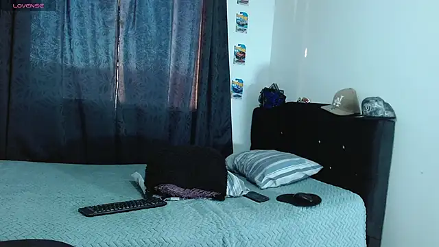 Snapshot of Bastiaan_28 chatting on 11-01-25, 10:23 Bastiaan 28 online show from 11-01-25, 10:23