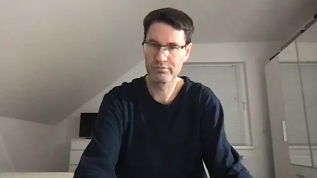 zxzx cam1 online show from 01-10-25, 05:02