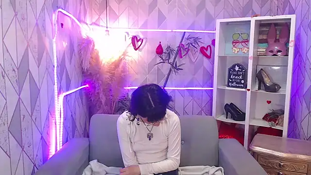 charlottemoonxz online show from 11-07-25, 08:09