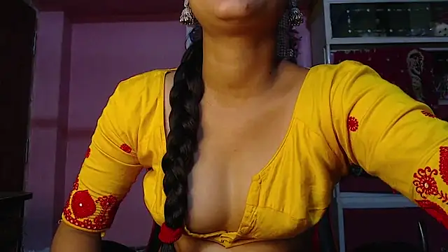 Snapshot of Angel_Alison_ chatting on 12-19-24, 06:12 Angel Alison  online show from 12-19-24, 06:12