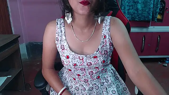 Snapshot of Angel_Alison_ chatting on 02-12-25, 06:30 Angel Alison  online show from 02-12-25, 06:30