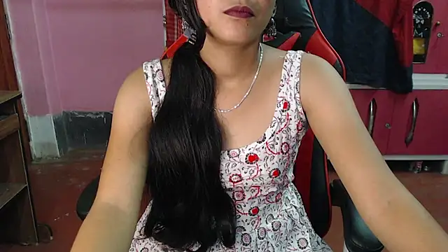 Snapshot of Angel_Alison_ chatting on 02-27-25, 05:47 Angel Alison  online show from 02-27-25, 05:47