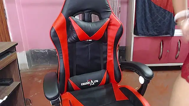 Snapshot of Angel_Alison_ chatting on 03-17-25, 10:17 Angel Alison  online show from 03-17-25, 10:17